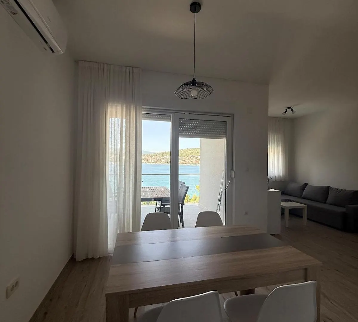 Lejlighed Seaesta Holidays Andrea Trogir